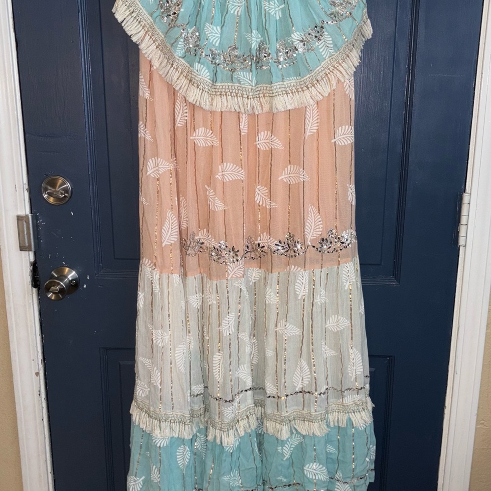 Bohemian Maxi Dress with Leaf Pattern
